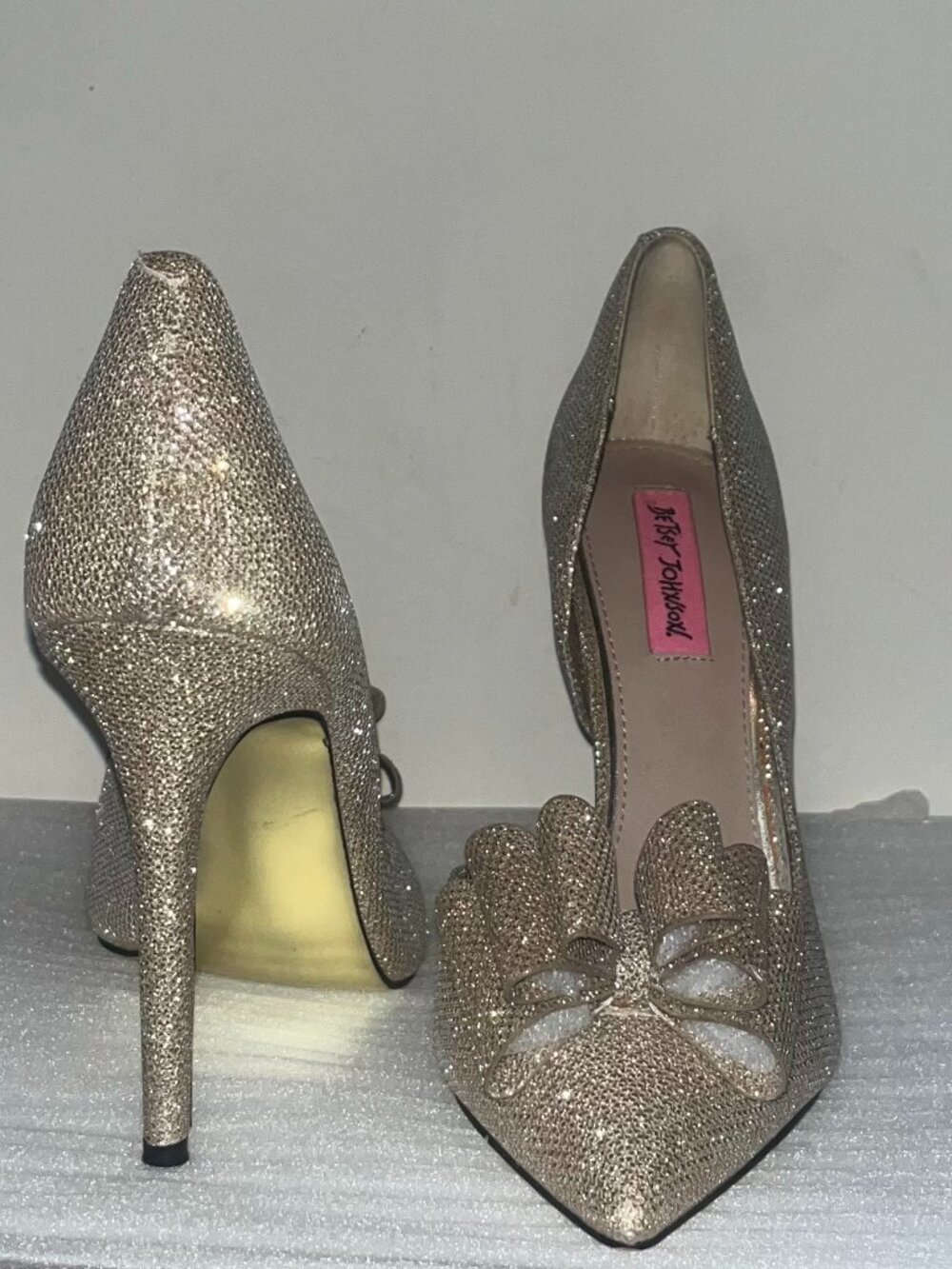 Authentic Betsey Johnson 'Prince' Gold Glitter d’Orsay Bow Pumps